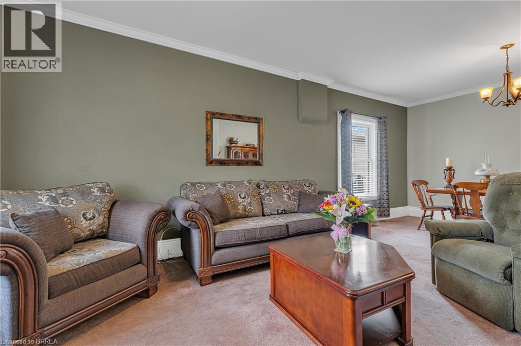 17 Blossie Street, Brantford, Ontario  N3S 2V7 - Photo 5 - 40760501