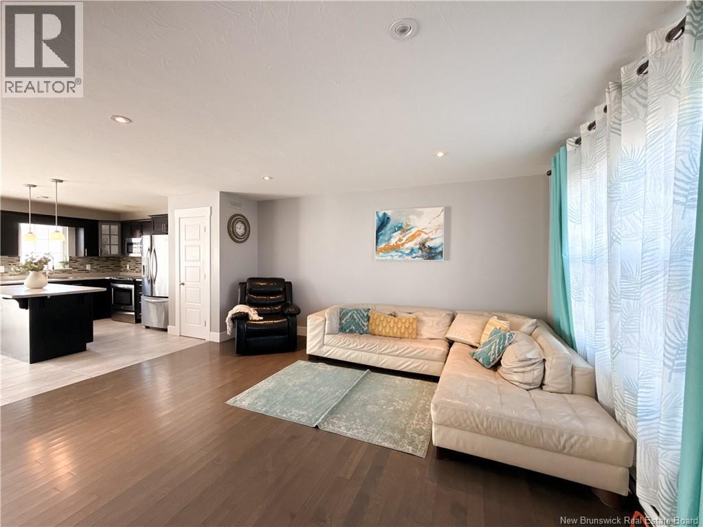 70 Gambia, Moncton, New Brunswick  E1G 5K7 - Photo 4 - NB129613