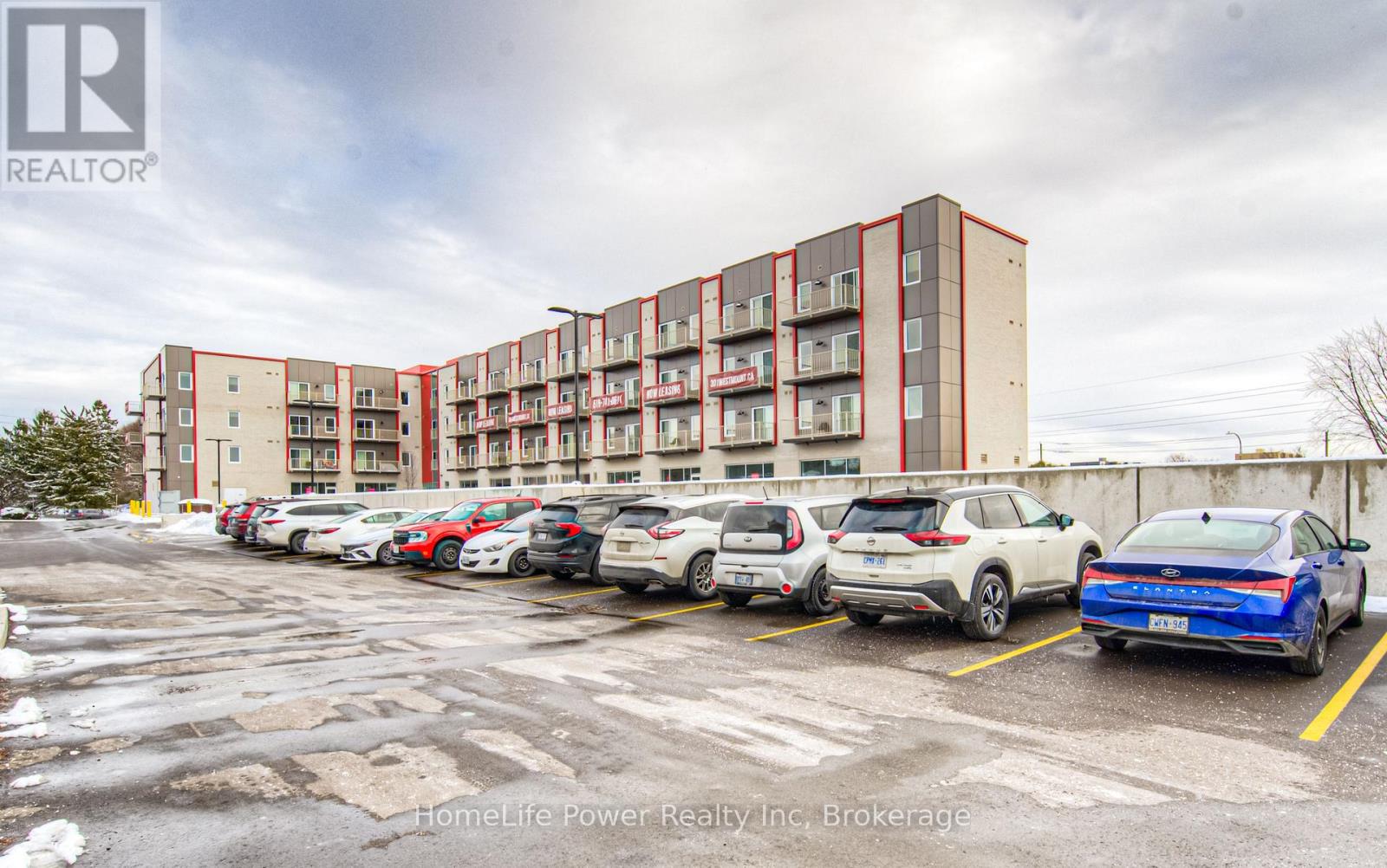 316 - 301 Westmount Road, Kitchener, Ontario  N2M 5M9 - Photo 4 - X12507842