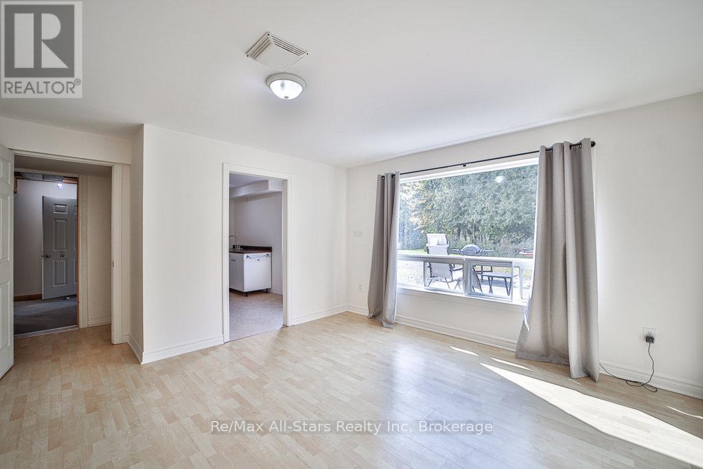 410 Etwell Road, Huntsville, Ontario  P1H 2J2 - Photo 28 - X12507884