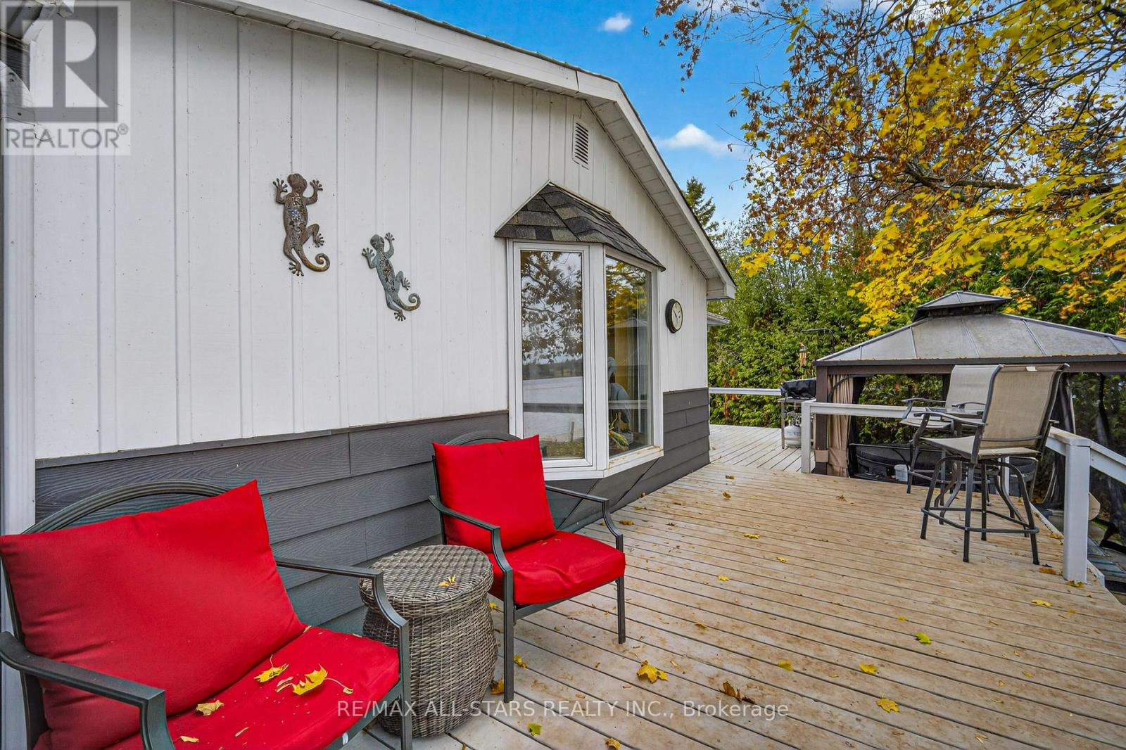 19 Charlotte Crescent, Kawartha Lakes, Ontario K0L 2W0 - Photo 25 - X12507834