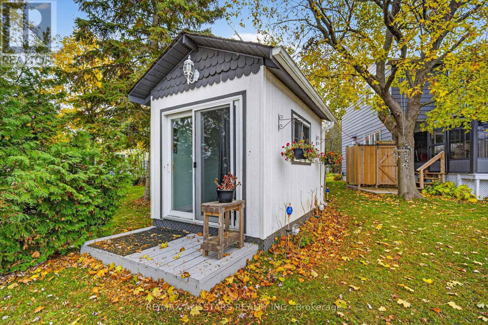 19 Charlotte Crescent, Kawartha Lakes, Ontario K0L 2W0 - Photo 29 - X12507834