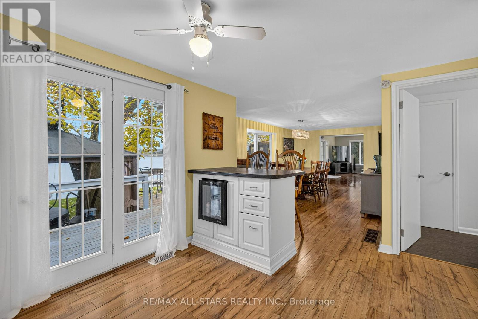 19 Charlotte Crescent, Kawartha Lakes, Ontario K0L 2W0 - Photo 8 - X12507834