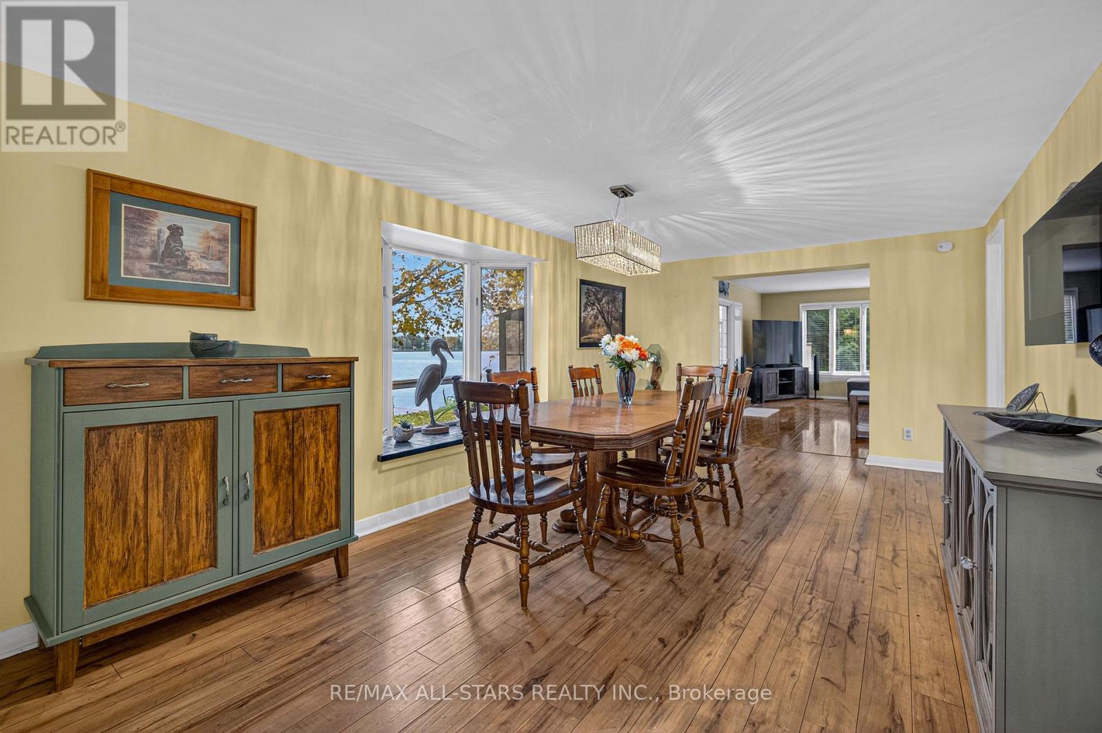 19 Charlotte Crescent, Kawartha Lakes, Ontario K0L 2W0 - Photo 9 - X12507834