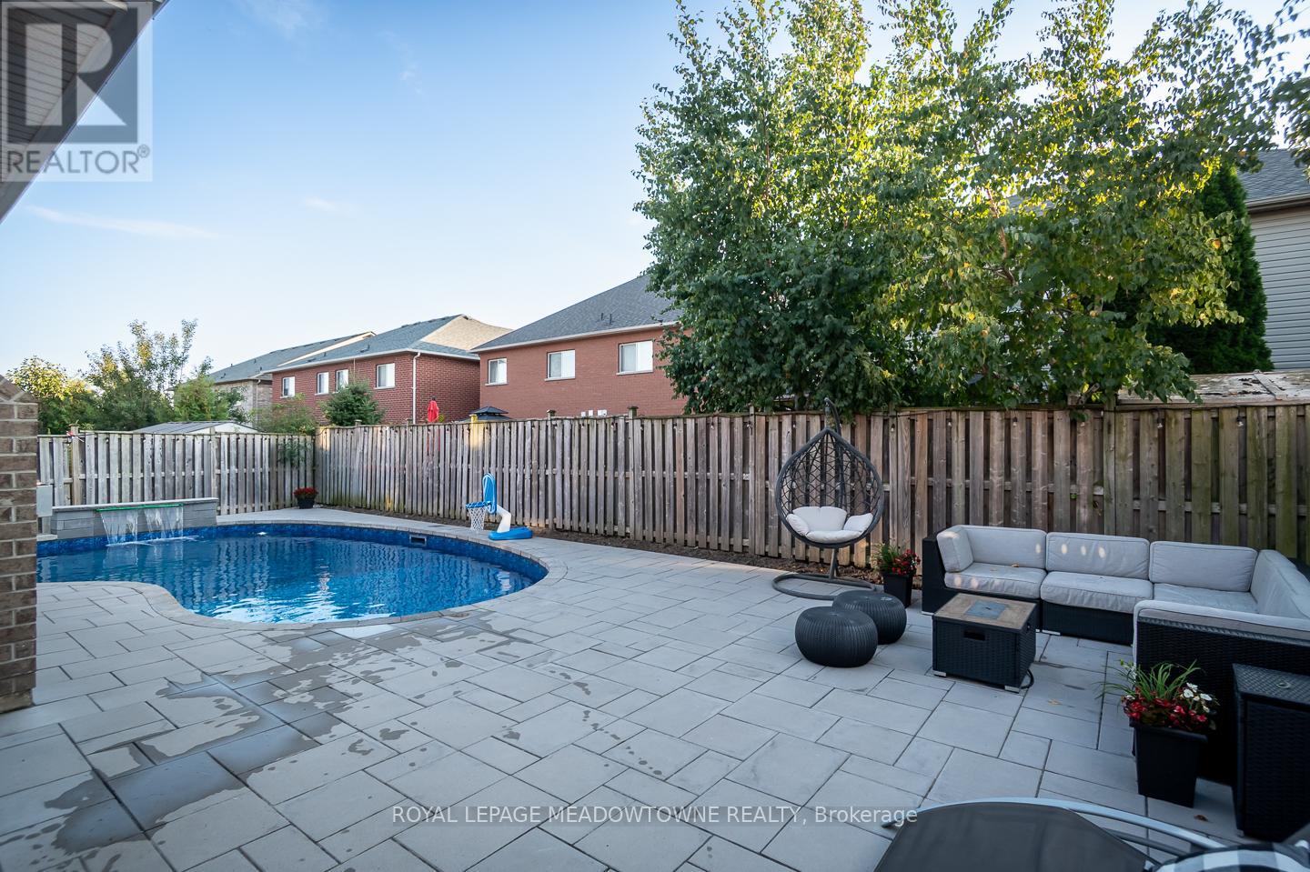 371 Alexander Crescent, Milton, Ontario  L9T 6K7 - Photo 29 - W12400228