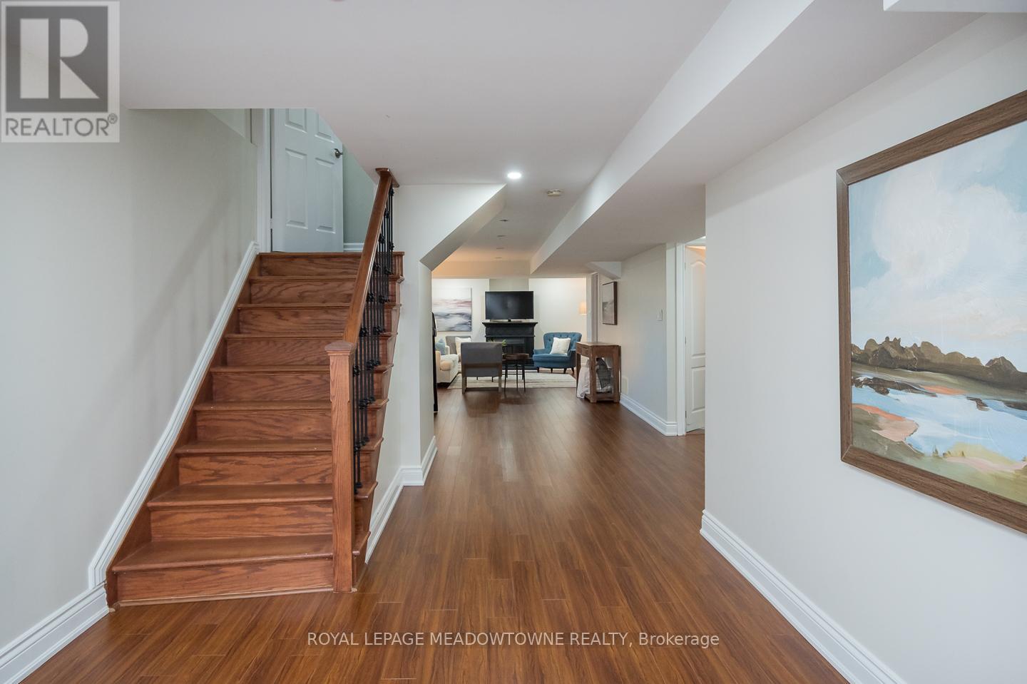 371 Alexander Crescent, Milton, Ontario  L9T 6K7 - Photo 24 - W12400228