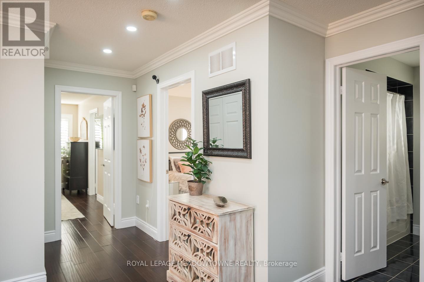 371 Alexander Crescent, Milton, Ontario  L9T 6K7 - Photo 22 - W12400228