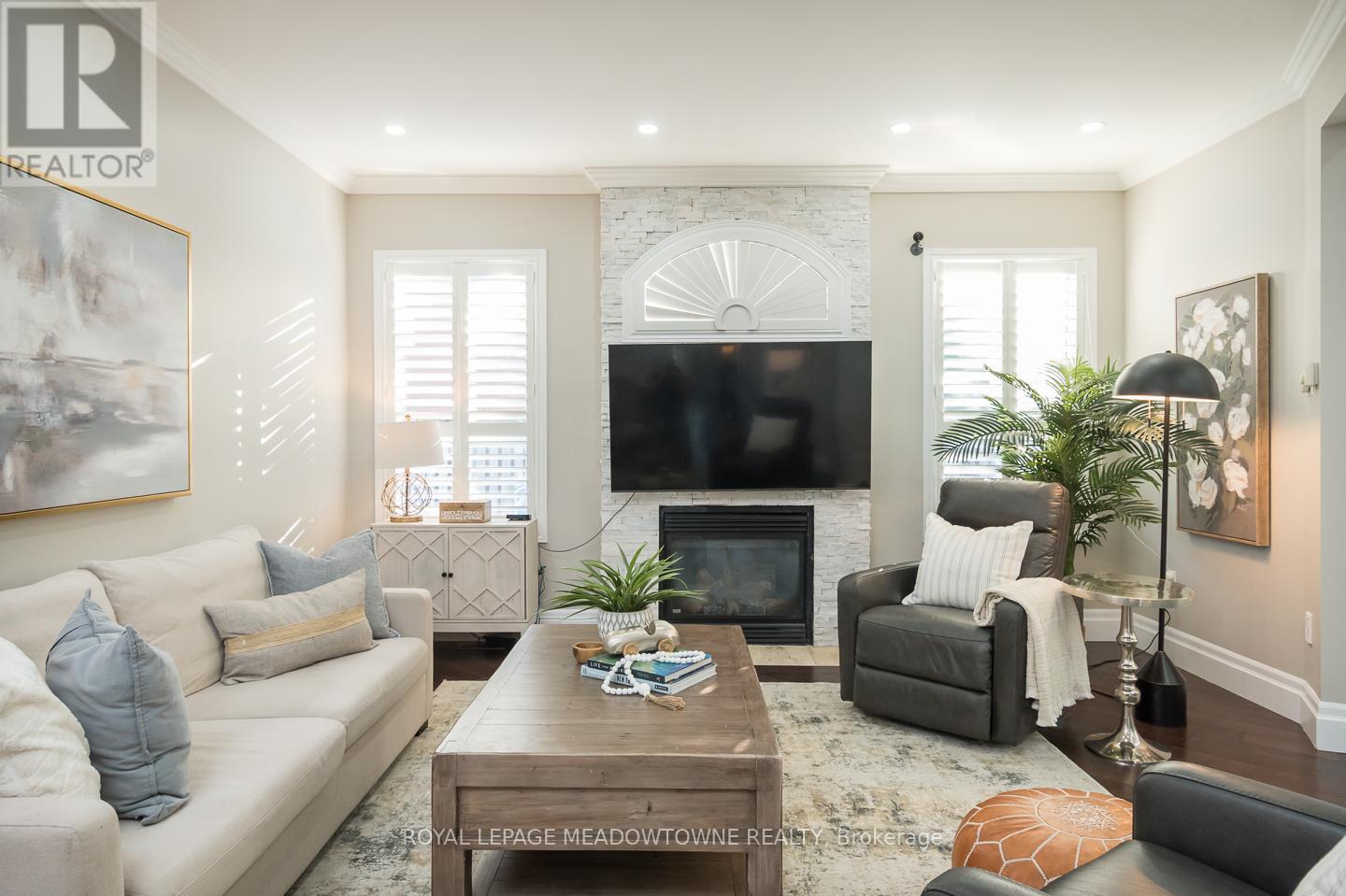 371 Alexander Crescent, Milton, Ontario  L9T 6K7 - Photo 39 - W12400228