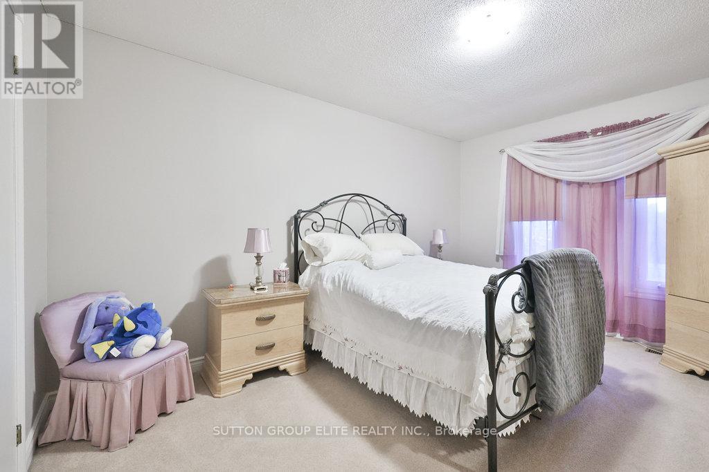 5163 Sunrise Court, Mississauga, Ontario  L5R 2T6 - Photo 39 - W12504360