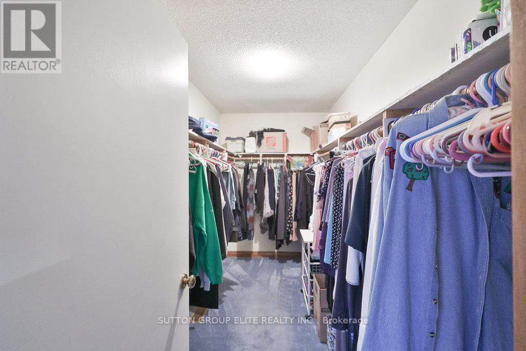 5163 Sunrise Court, Mississauga, Ontario  L5R 2T6 - Photo 45 - W12504360