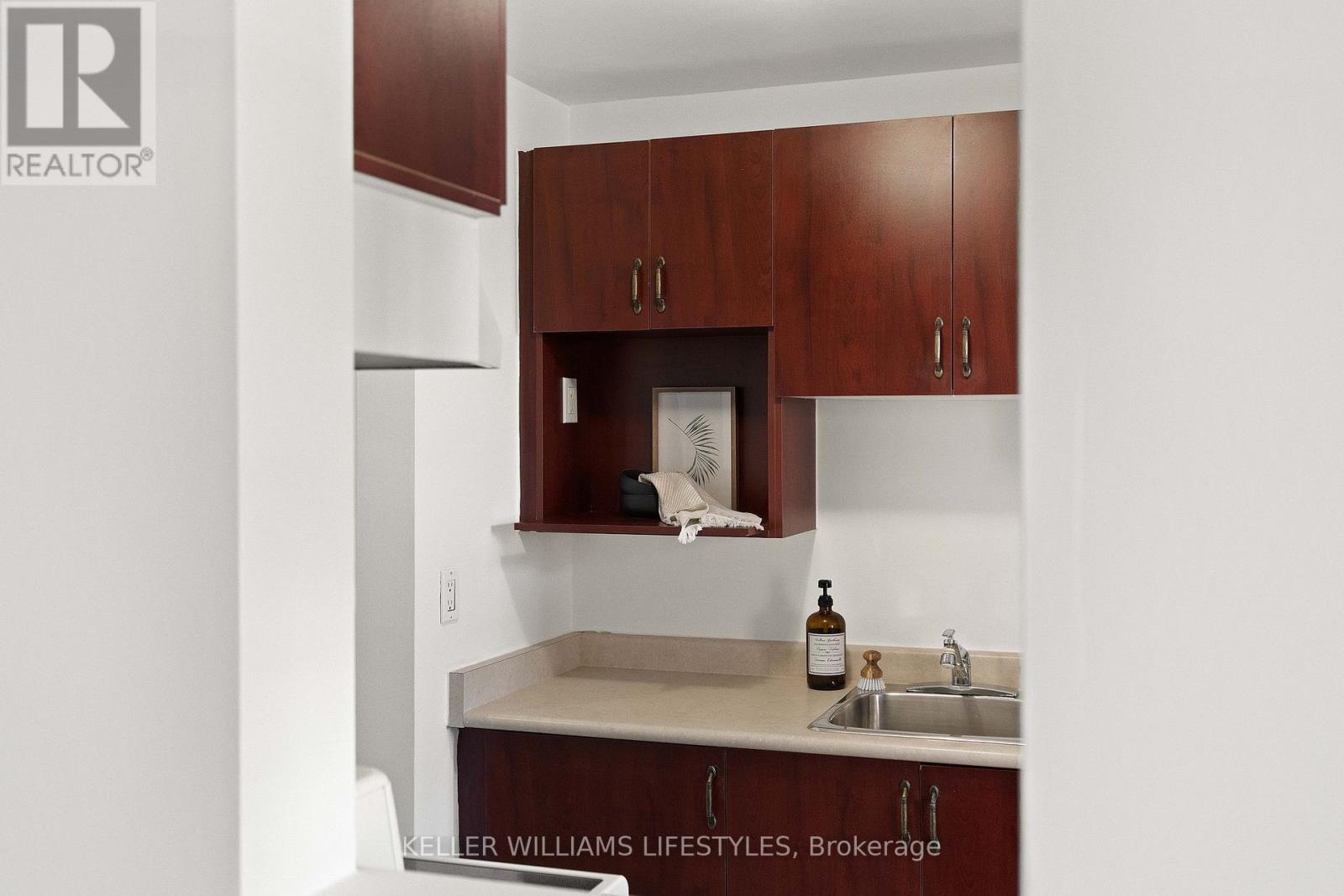 511 - 931 Wonderland Road S, London South, Ontario  N6K 2X6 - Photo 24 - X12507836