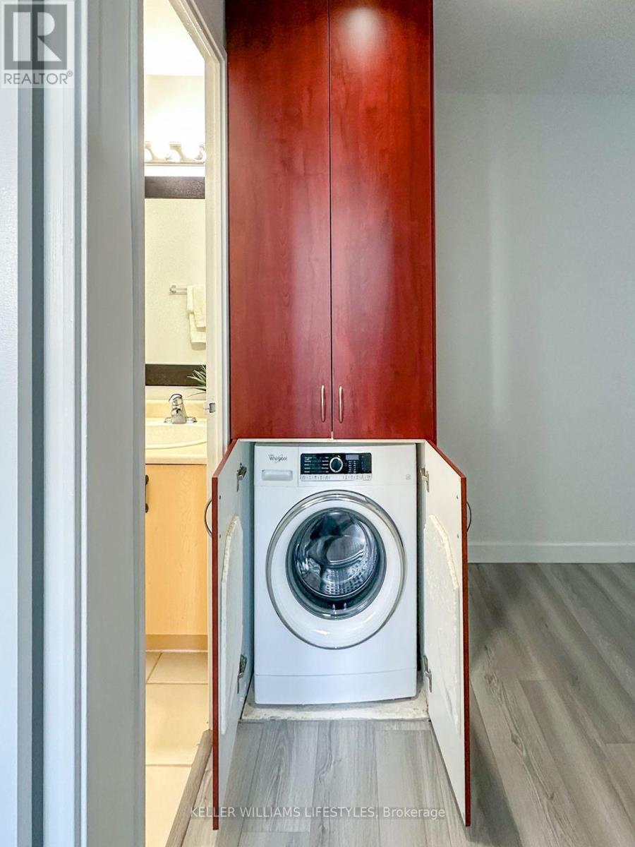 511 - 931 Wonderland Road S, London South, Ontario  N6K 2X6 - Photo 35 - X12507836