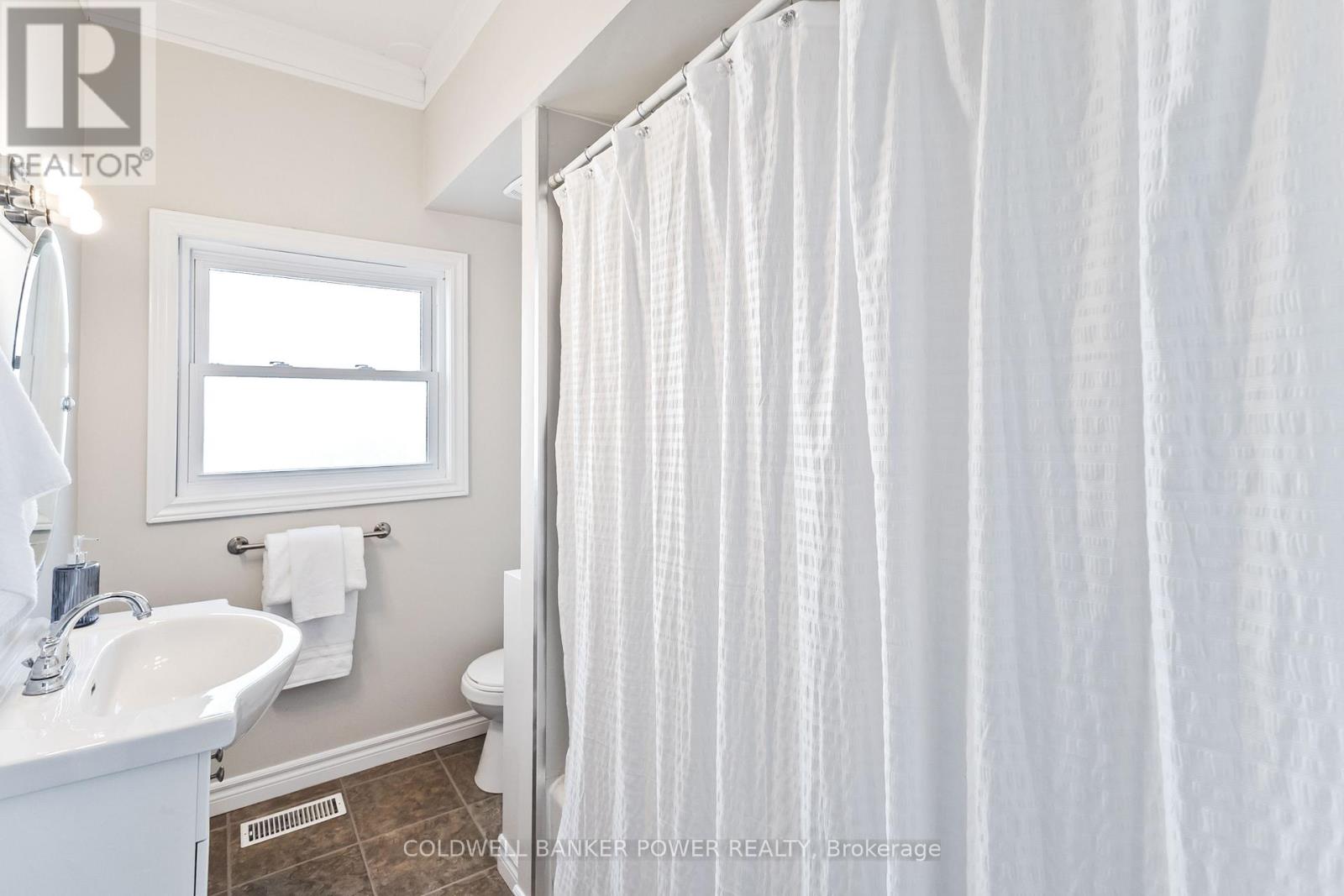 61 Brookside Street, London South, Ontario  N5Z 3J6 - Photo 28 - X12508054