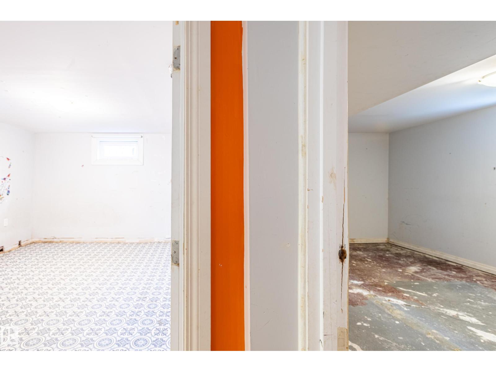 11923 90 St Nw, Edmonton, Alberta  T5B 3Y8 - Photo 13 - E4464646