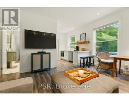 118 - 12 BIGWIN ISLAND, Lake of Bays, Ontario