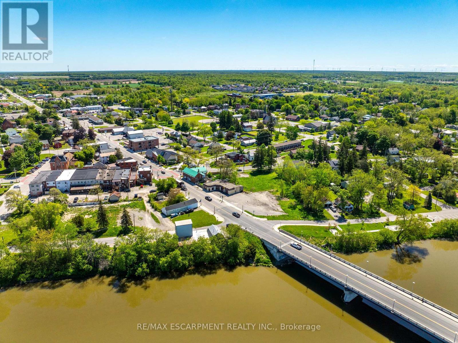 39 Talbot Street, Haldimand, Ontario N0A 1E0 - Photo 31 - X12213773