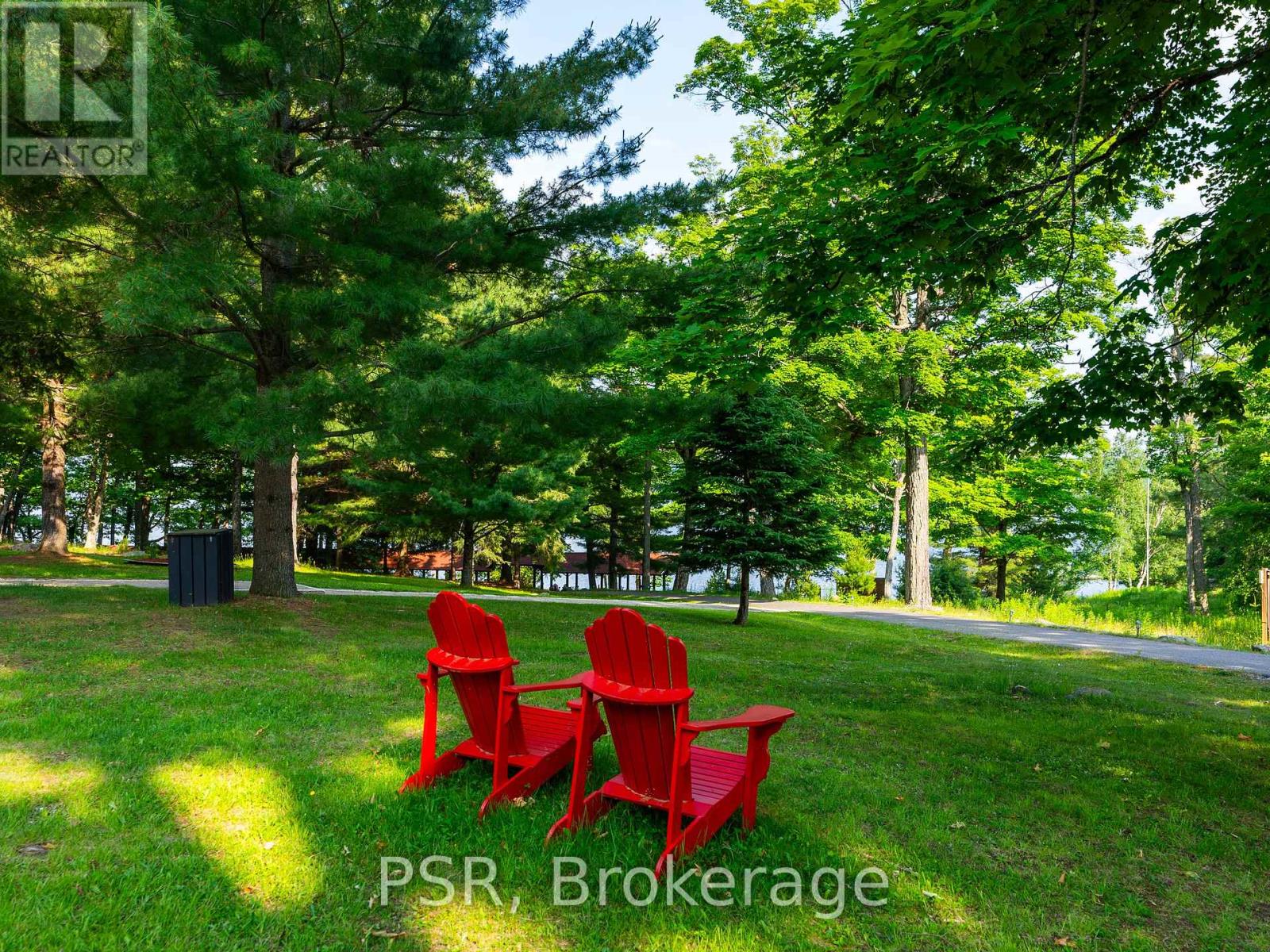 117 - 12 Bigwin Island, Lake Of Bays, Ontario  P0B 1A0 - Photo 40 - X12220338