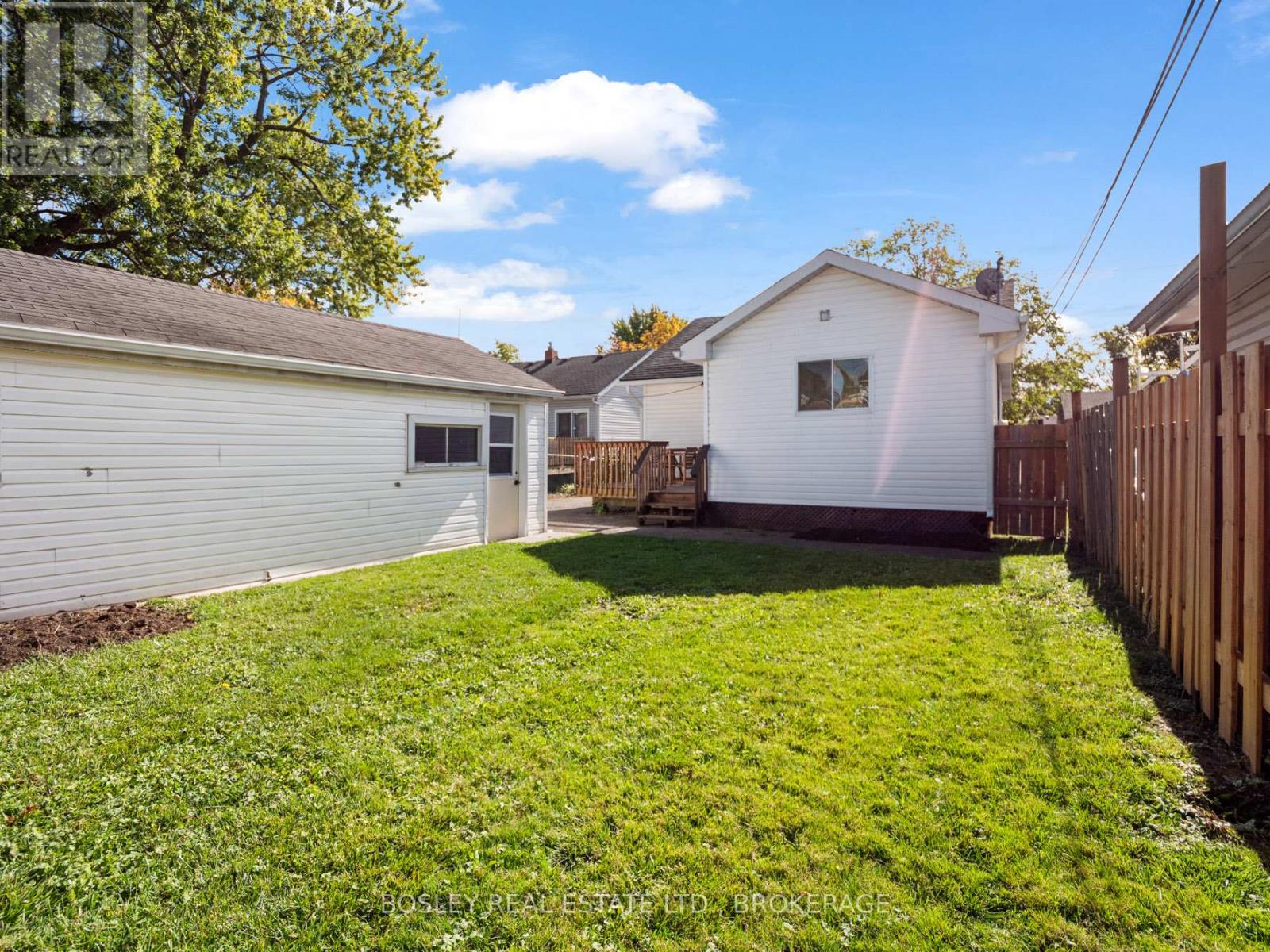 394 Fleet Street, Welland (Lincoln/crowland), Ontario  L3B 4X5 - Photo 27 - X12507806