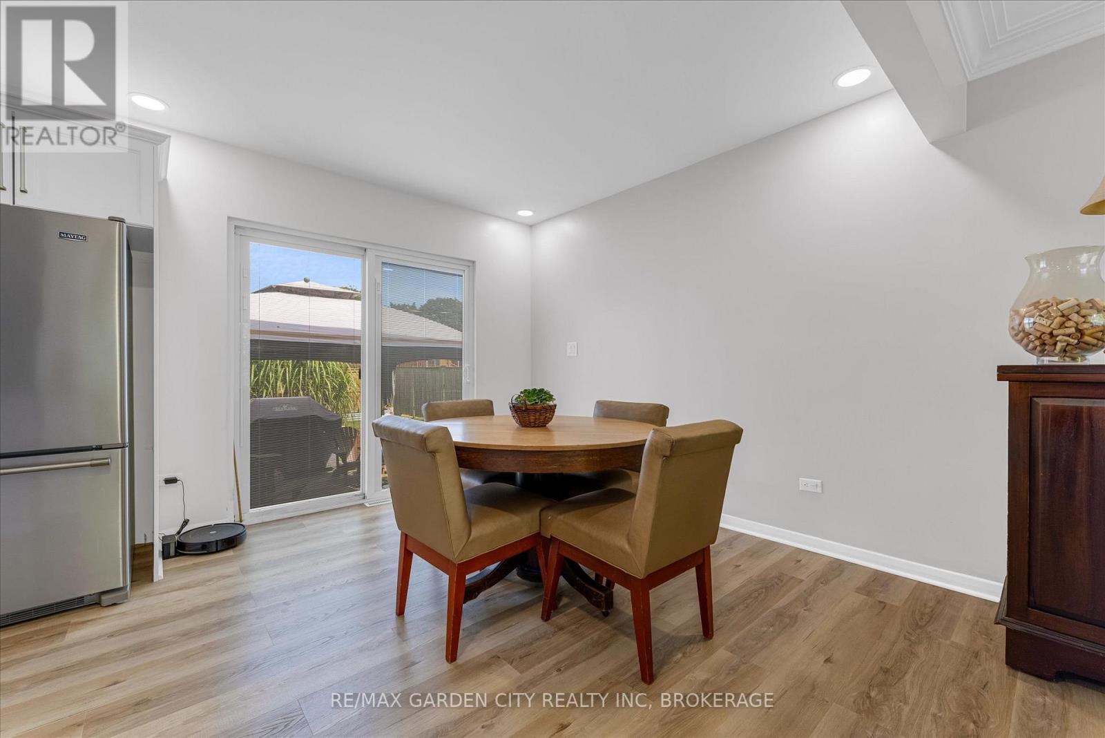 15 Jasmin Crescent, St. Catharines, Ontario  L2T 2B9 - Photo 11 - X12508018