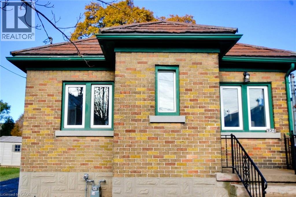 324 Wellington Street N, Kitchener, Ontario  N2H 5K9 - Photo 2 - 40778203
