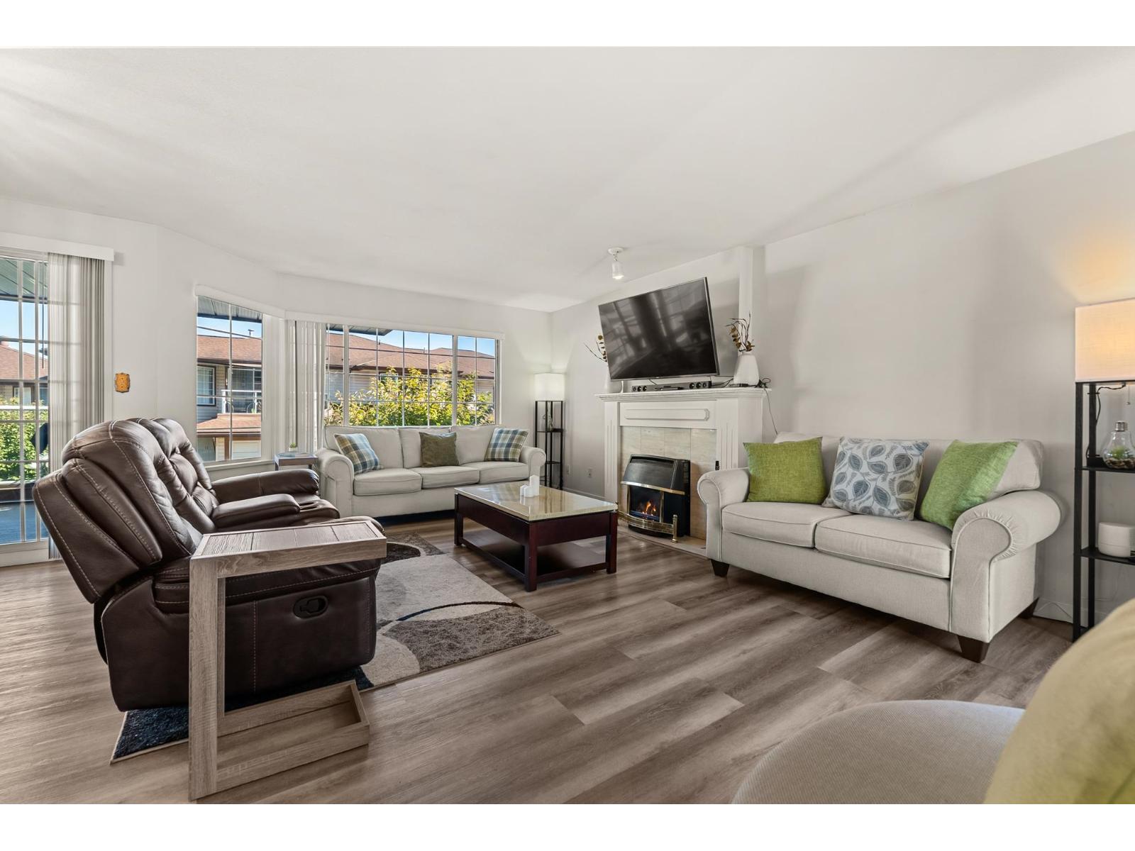 20 32659 George Ferguson Way, Abbotsford, British Columbia  V2T 4E4 - Photo 4 - R3056857