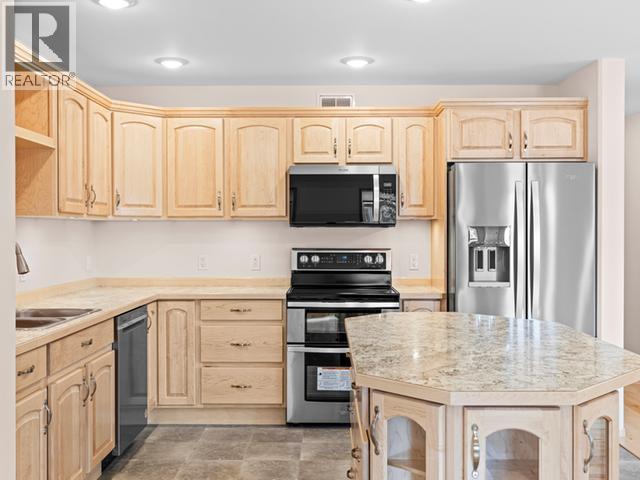 216 Witch Hazel Drive, Whitehorse, Yukon Y1A 5W5 - Photo 8 - 16856