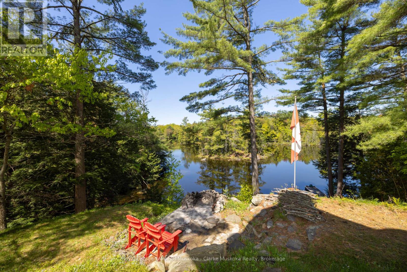733 Whites Falls Road, Georgian Bay, Ontario  L0K 1S0 - Photo 2 - X12179731