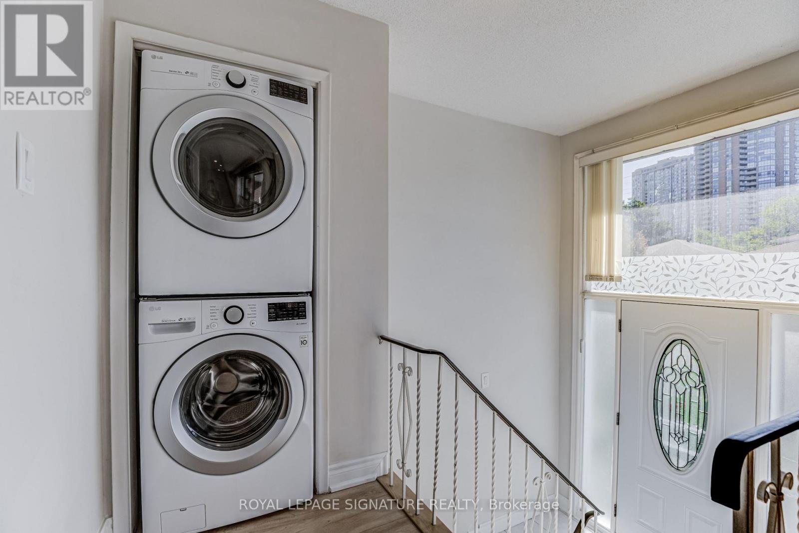 65 Bedle Avenue, Toronto, Ontario  M2H 1K7 - Photo 18 - C12507604