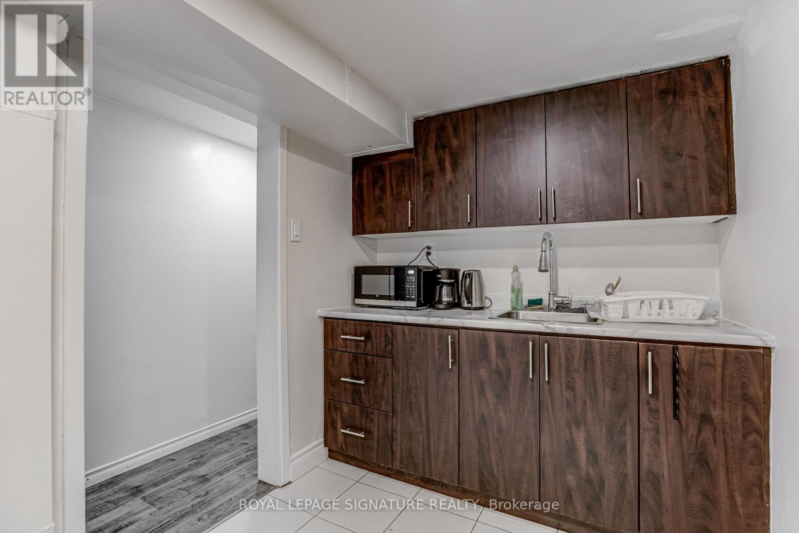 65 Bedle Avenue, Toronto, Ontario  M2H 1K7 - Photo 22 - C12507604