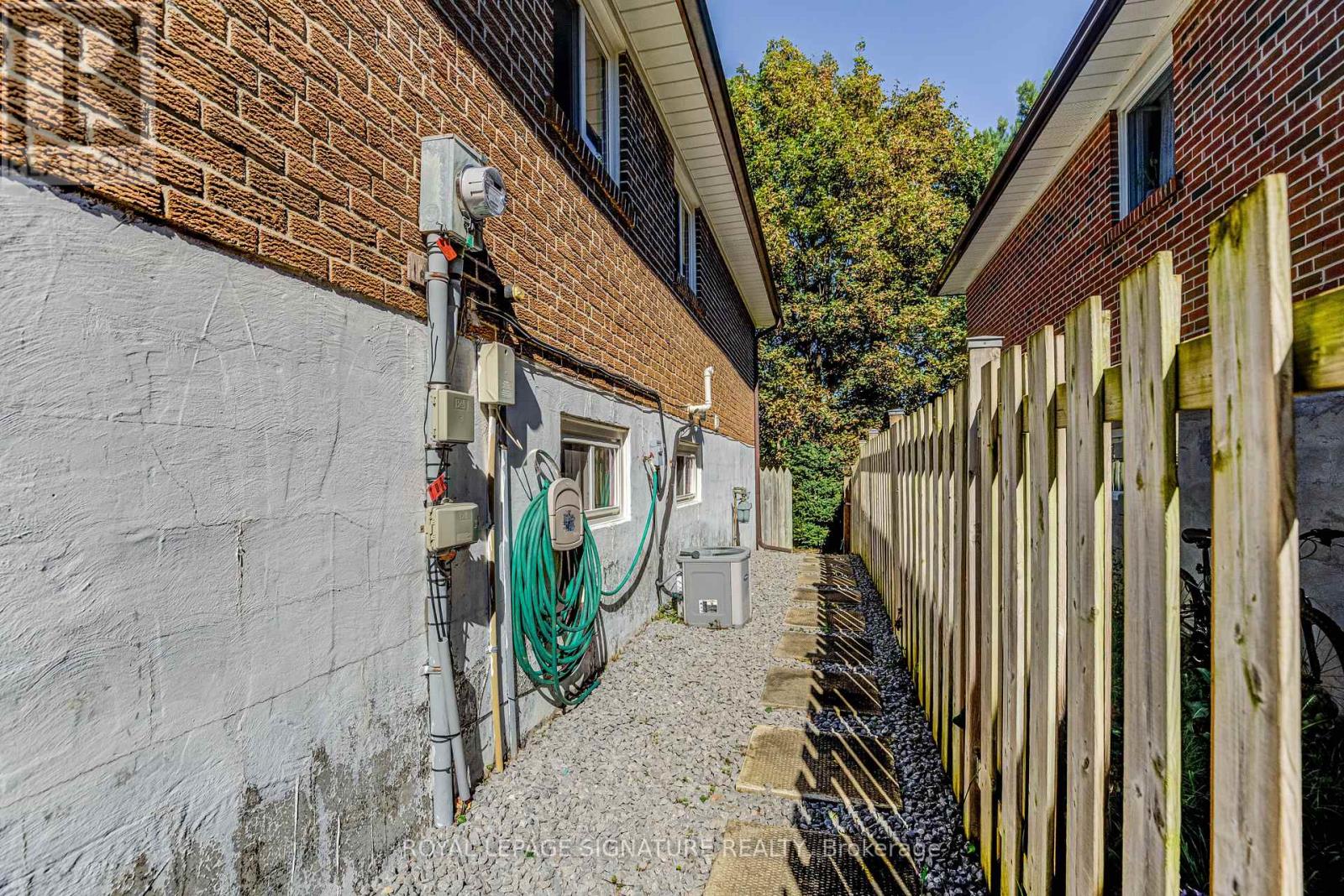 65 Bedle Avenue, Toronto, Ontario  M2H 1K7 - Photo 27 - C12507604