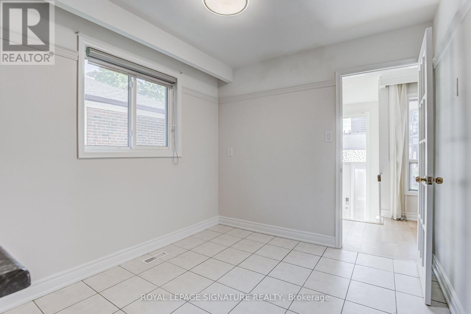 65 Bedle Avenue, Toronto, Ontario  M2H 1K7 - Photo 8 - C12507604