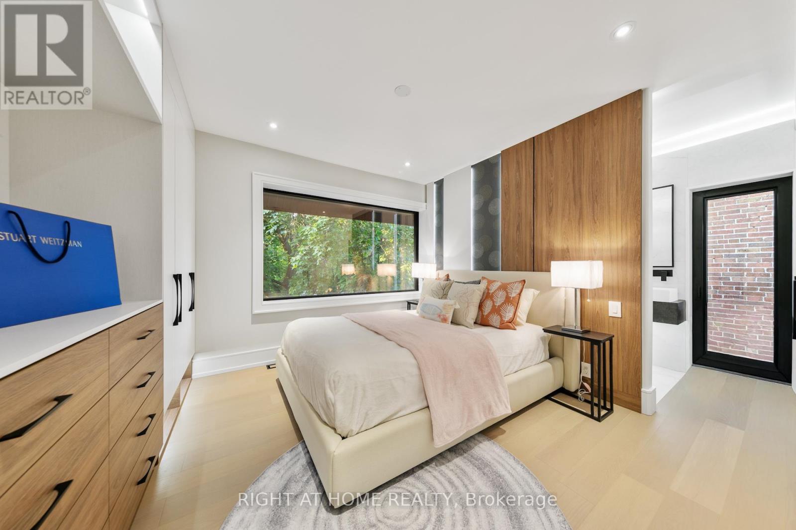 35 Woburn Avenue, Toronto, Ontario  M5M 1K5 - Photo 13 - C12507606