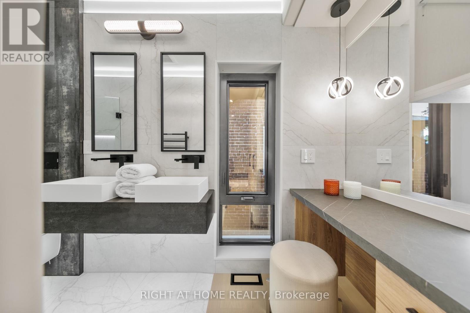 35 Woburn Avenue, Toronto, Ontario  M5M 1K5 - Photo 35 - C12507606