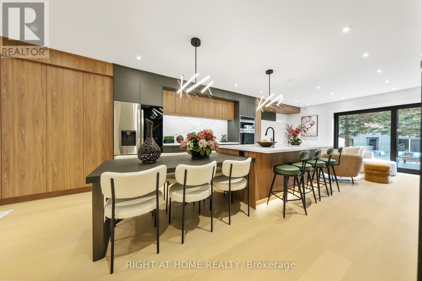 35 Woburn Avenue, Toronto, Ontario  M5M 1K5 - Photo 5 - C12507606