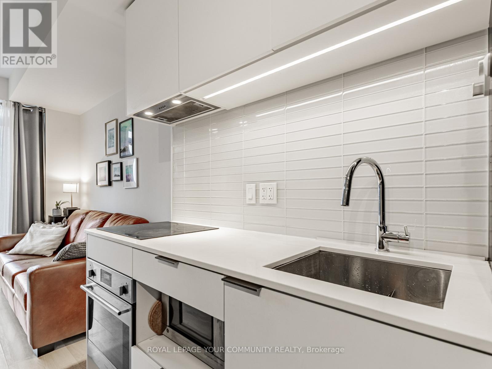 1021 - 33 Helendale Avenue, Toronto, Ontario  M4R 0A4 - Photo 11 - C12507614