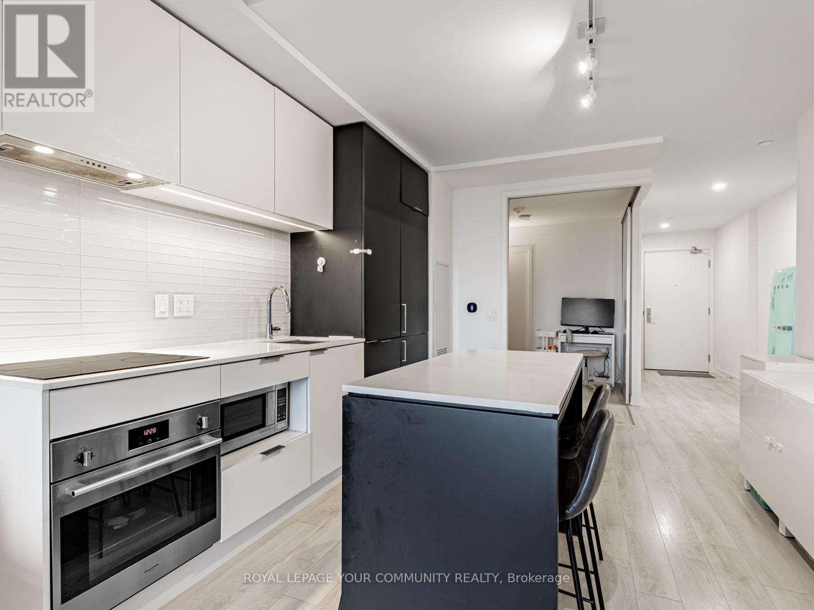 1021 - 33 Helendale Avenue, Toronto, Ontario  M4R 0A4 - Photo 13 - C12507614