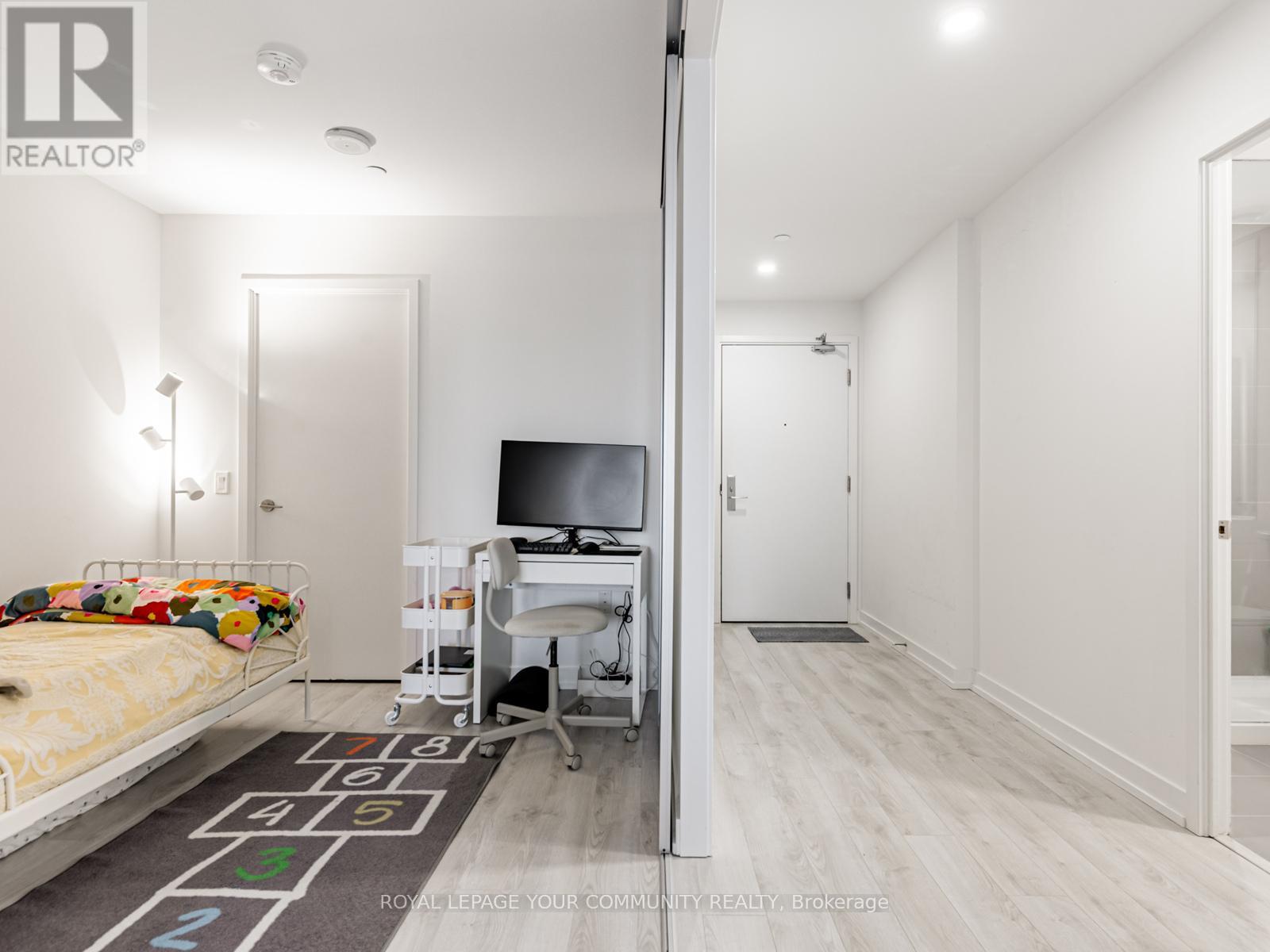 1021 - 33 Helendale Avenue, Toronto, Ontario  M4R 0A4 - Photo 8 - C12507614