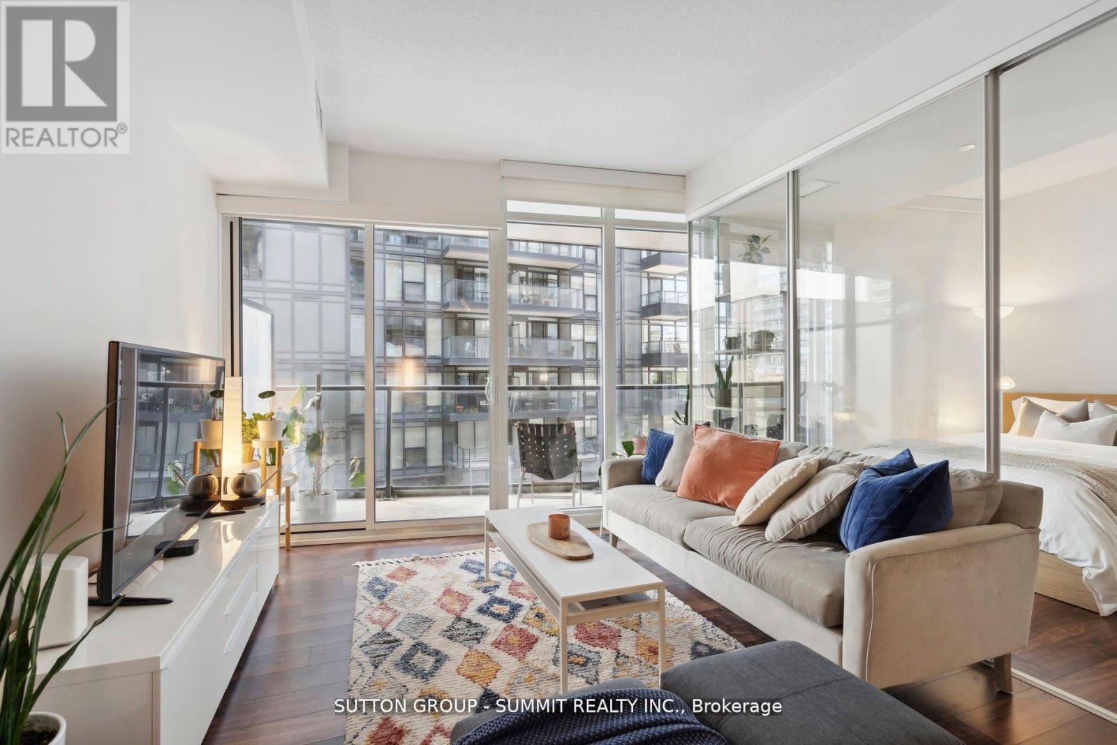 306 - 90 Queens Wharf Road, Toronto, Ontario  M5V 0J4 - Photo 19 - C12507670