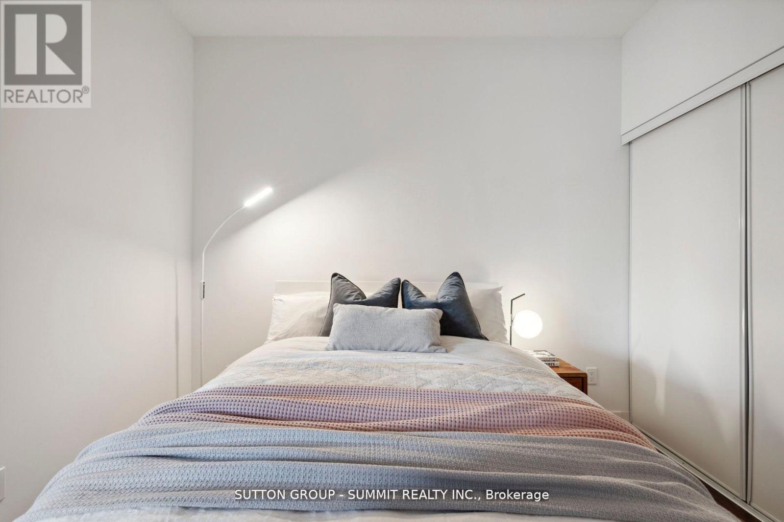 306 - 90 Queens Wharf Road, Toronto, Ontario  M5V 0J4 - Photo 25 - C12507670