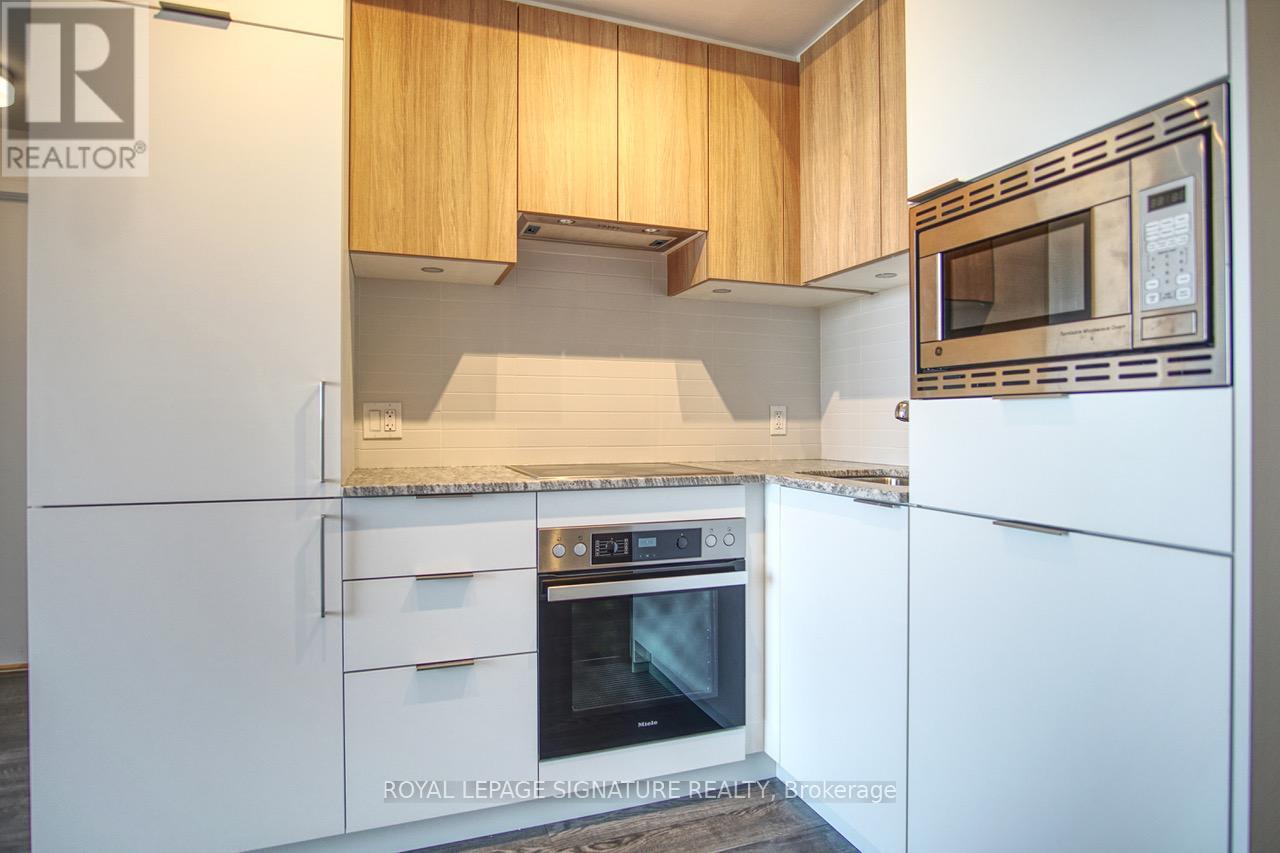 2405 - 50 O'neill Road, Toronto, Ontario  M3C 0R1 - Photo 3 - C12507678