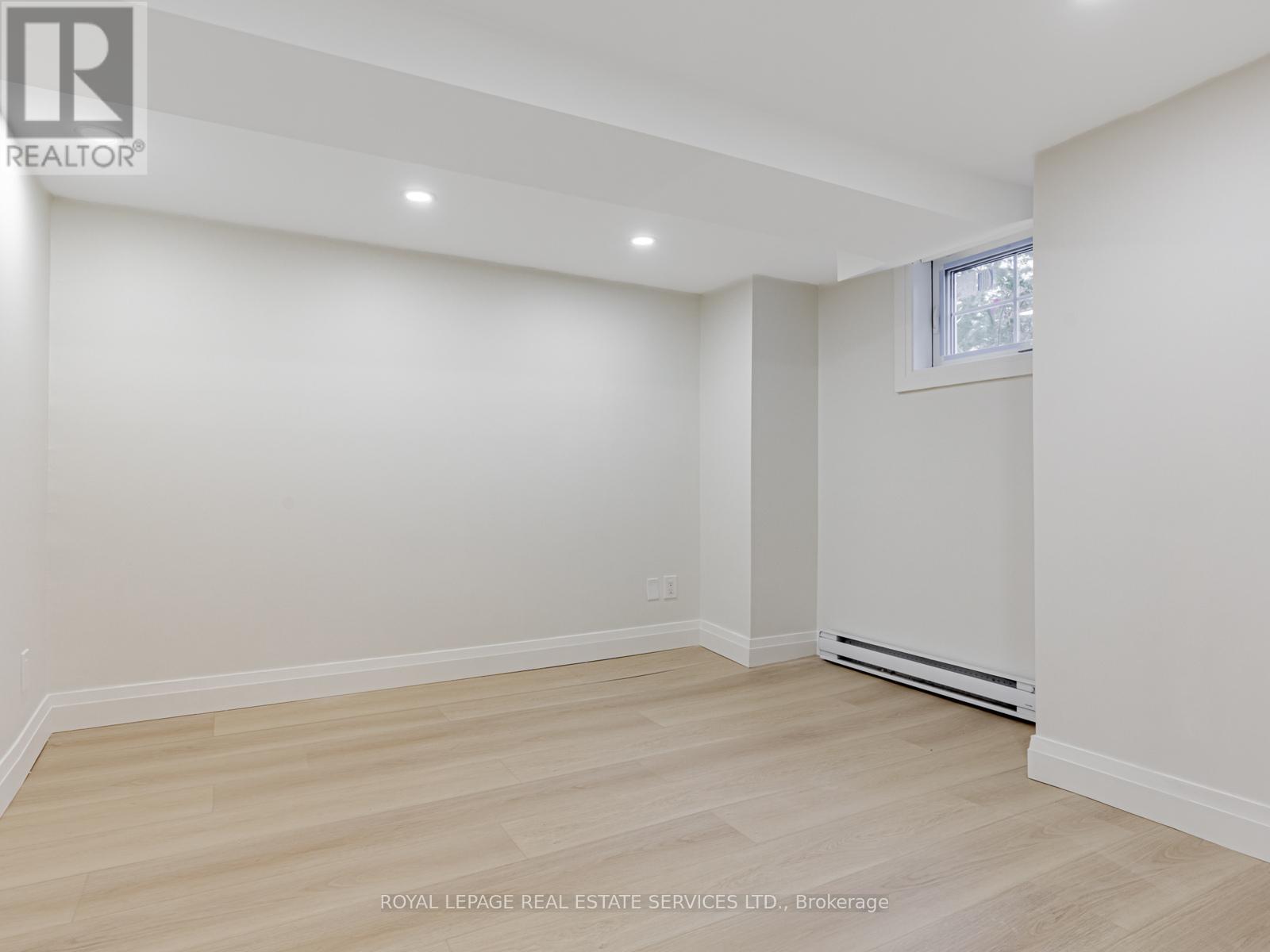 61 Yonge Boulevard, Toronto, Ontario  M5M 3G7 - Photo 18 - C12507700