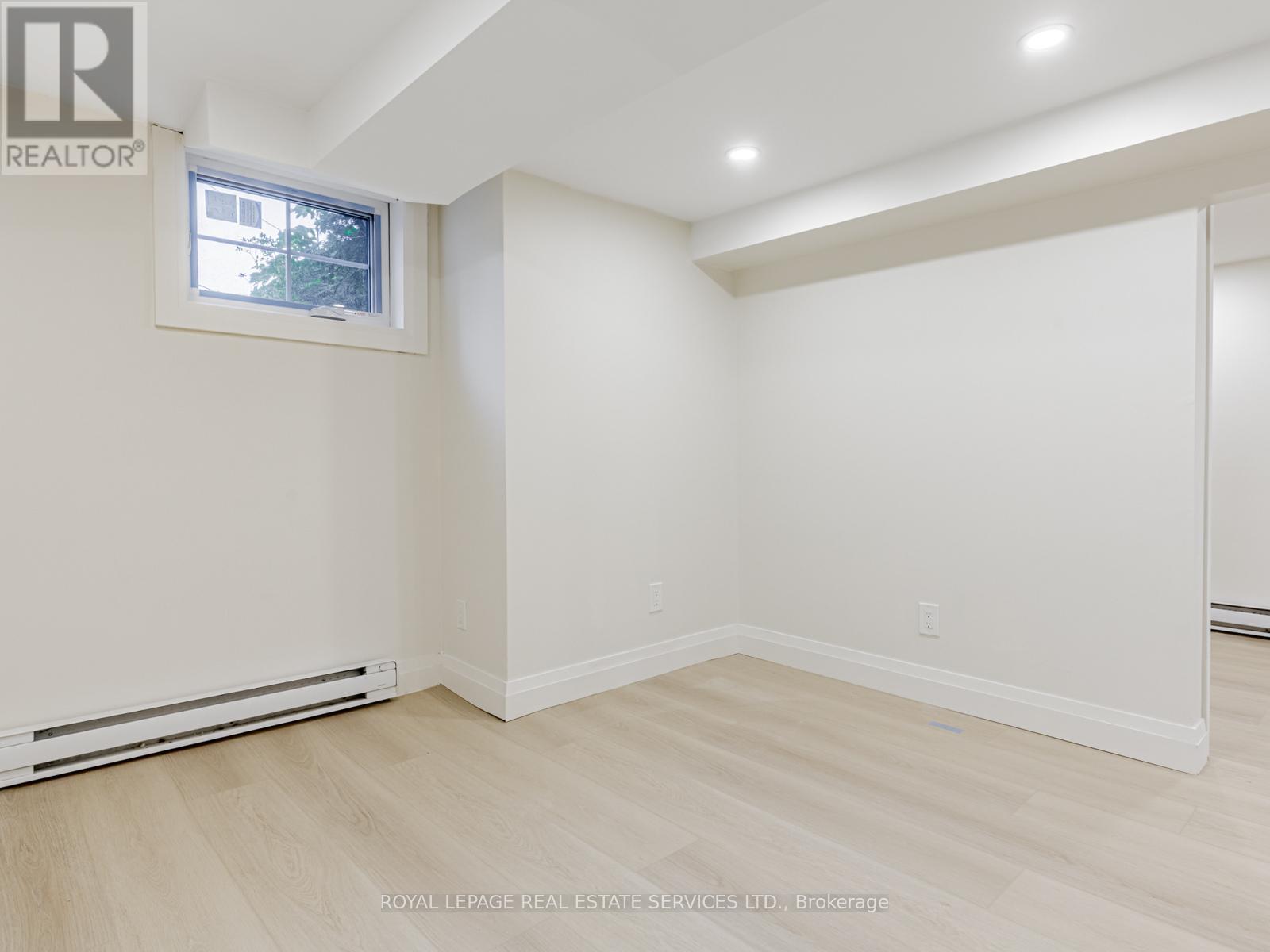 61 Yonge Boulevard, Toronto, Ontario  M5M 3G7 - Photo 19 - C12507700