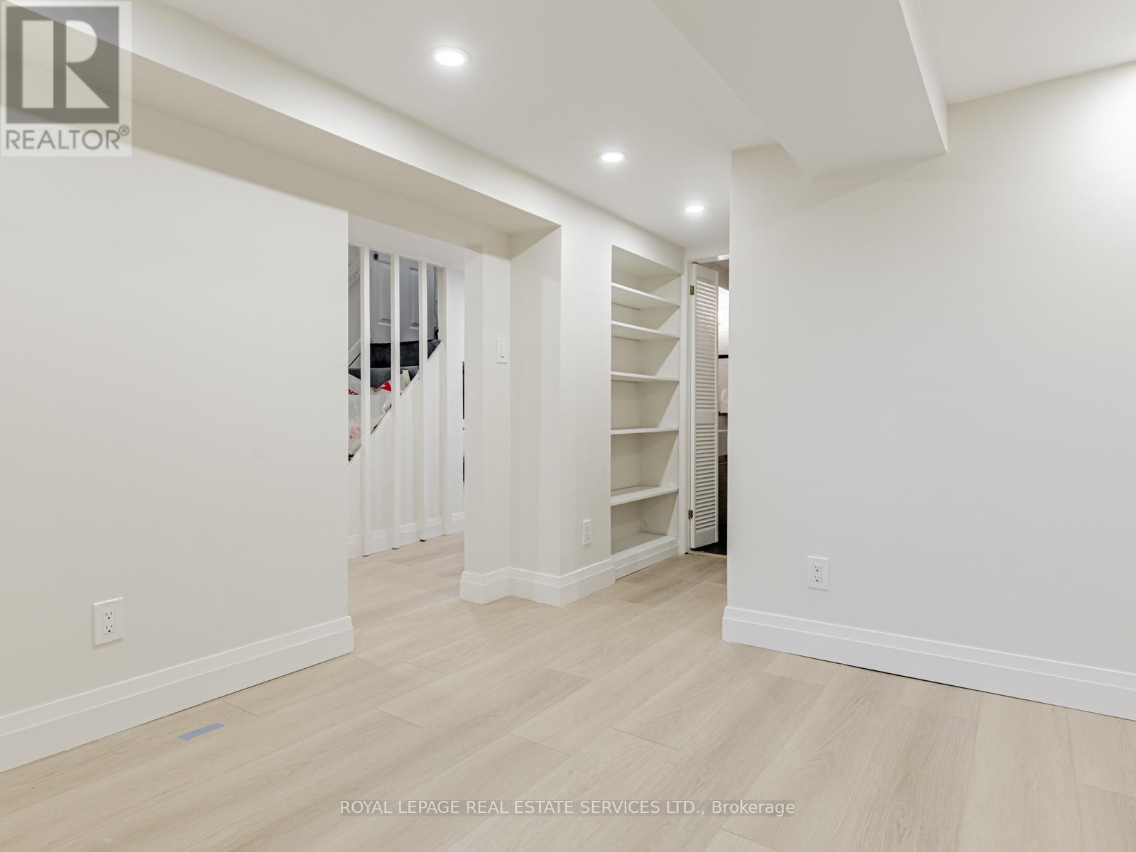 61 Yonge Boulevard, Toronto, Ontario  M5M 3G7 - Photo 20 - C12507700