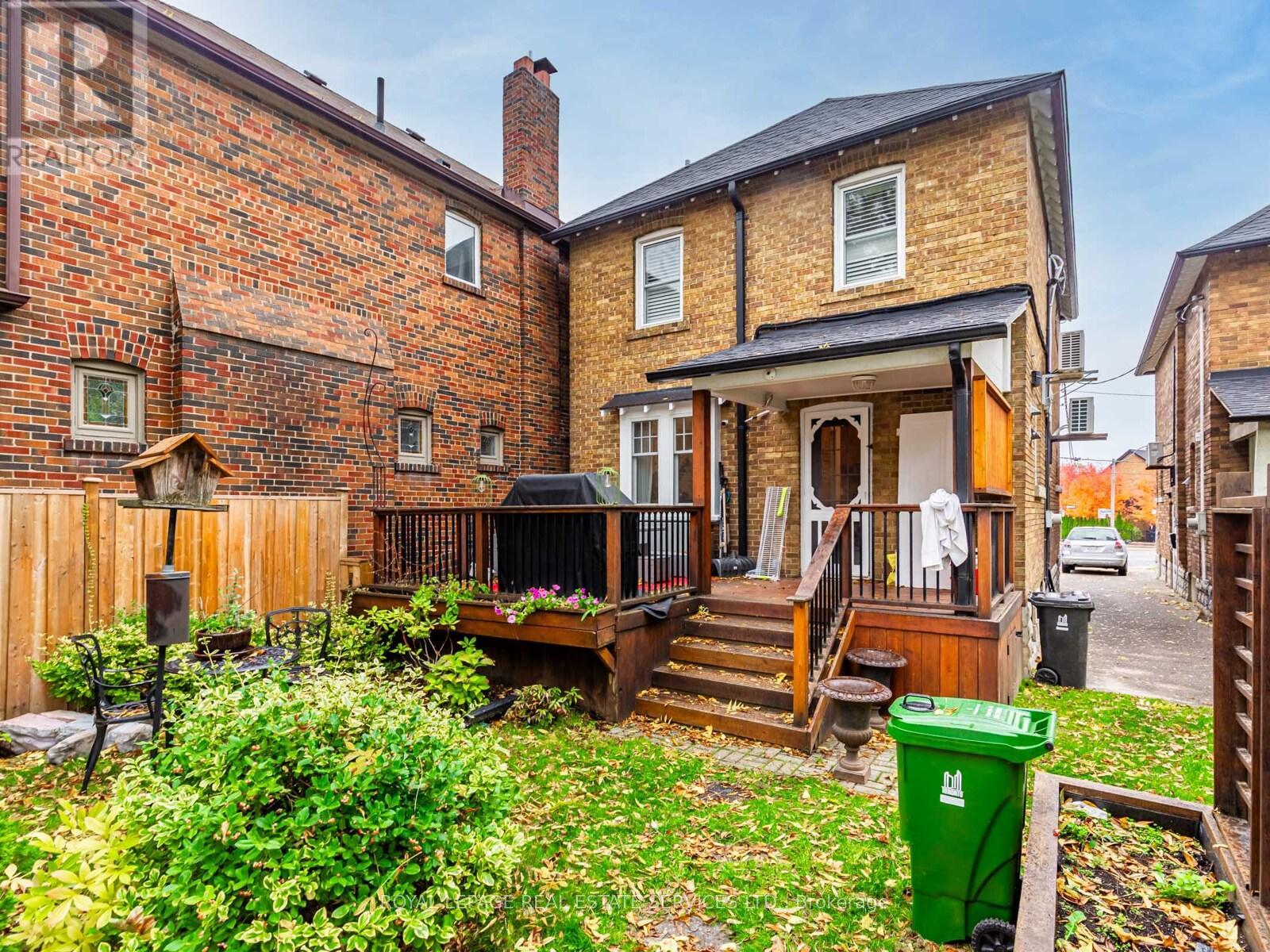 61 Yonge Boulevard, Toronto, Ontario  M5M 3G7 - Photo 31 - C12507700