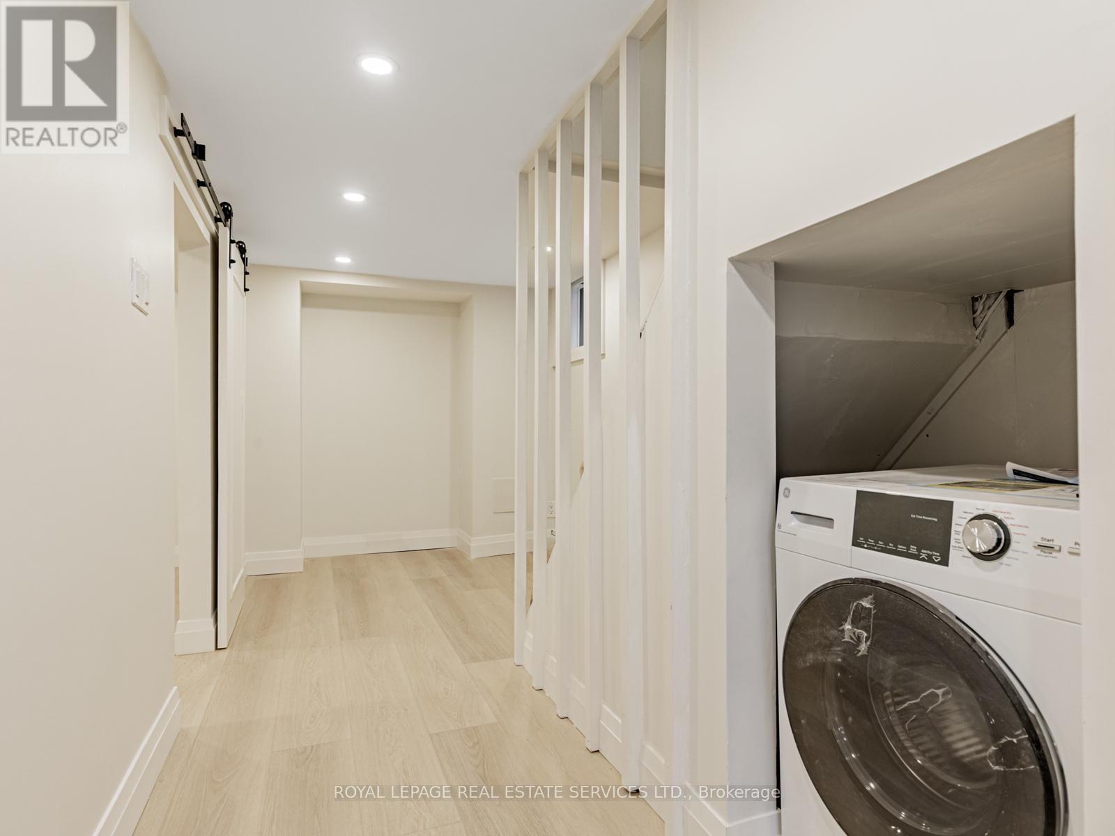 61 Yonge Boulevard, Toronto, Ontario  M5M 3G7 - Photo 6 - C12507700