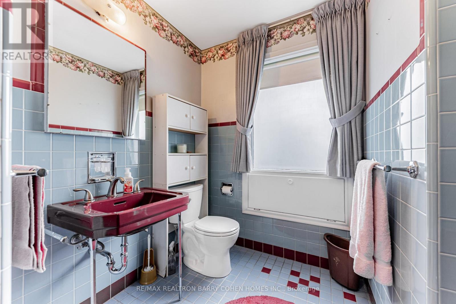 200 Cortleigh Boulevard, Toronto, Ontario  M5N 1P5 - Photo 11 - C12507704