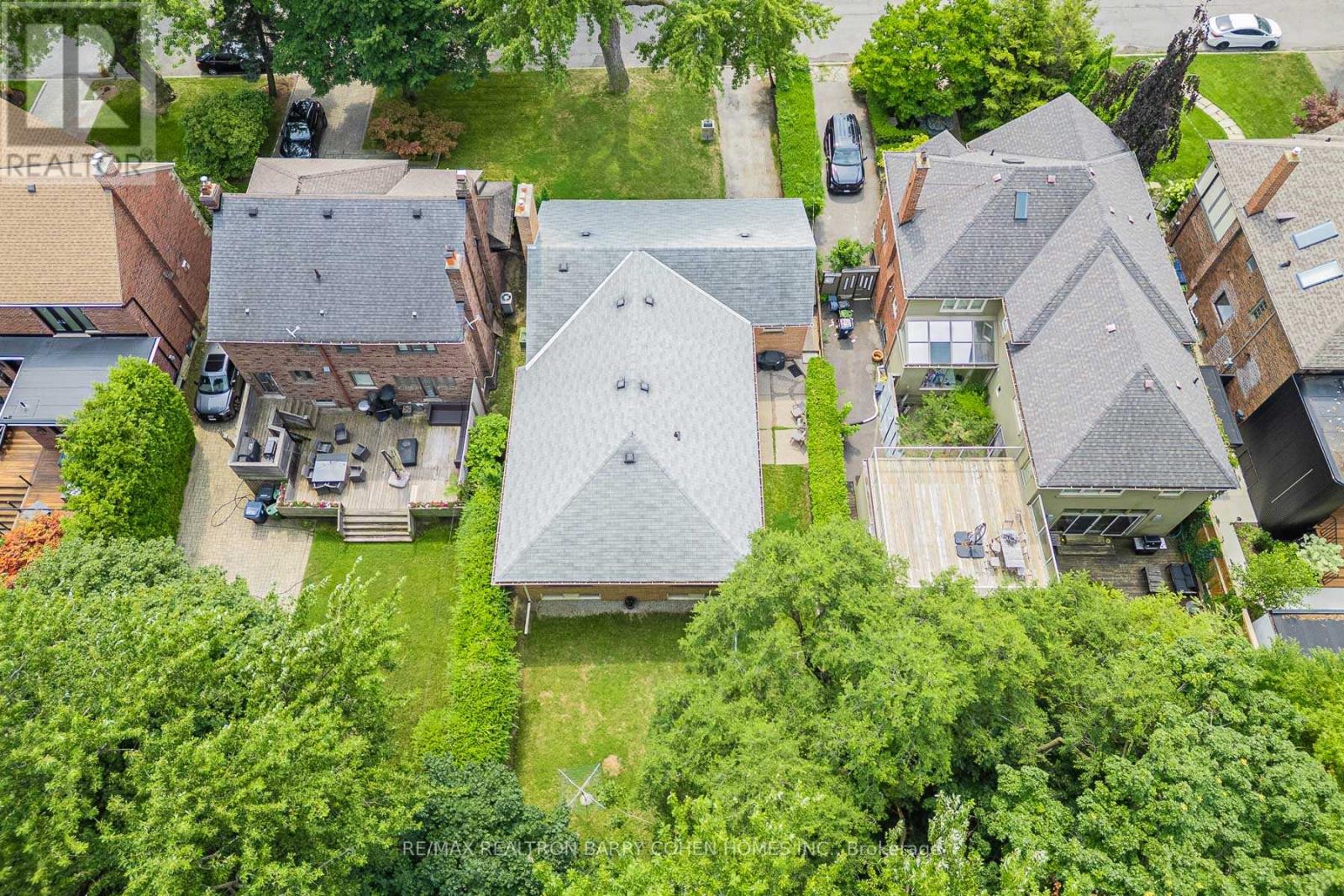 200 Cortleigh Boulevard, Toronto, Ontario  M5N 1P5 - Photo 26 - C12507704