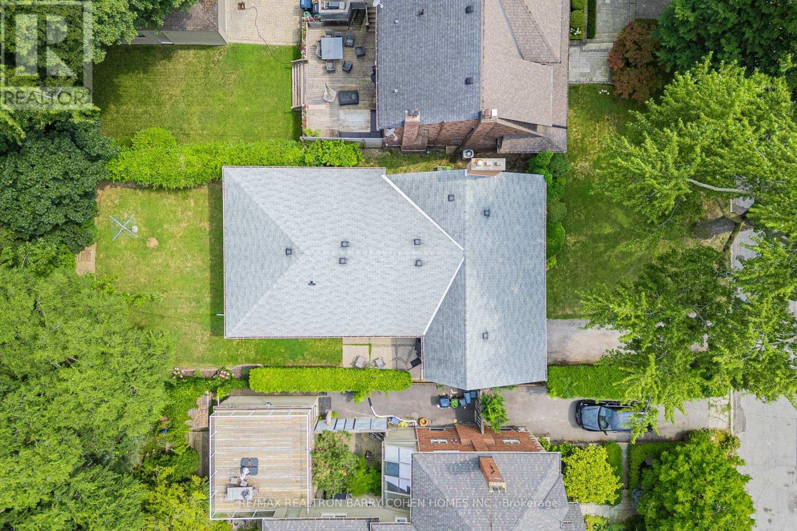 200 Cortleigh Boulevard, Toronto, Ontario  M5N 1P5 - Photo 27 - C12507704