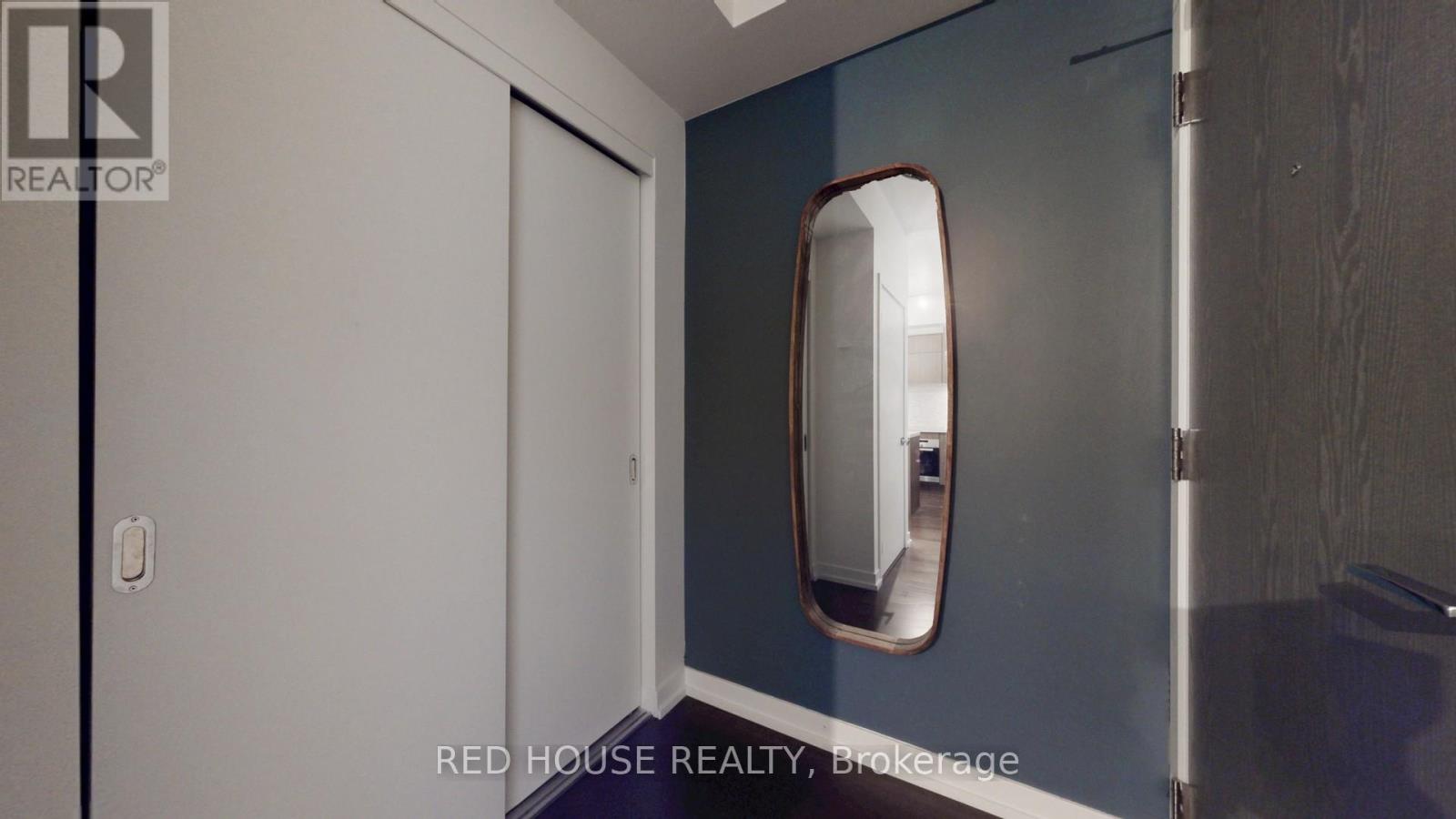 2010 - 21 Widmer Street, Toronto, Ontario  M5V 0B8 - Photo 11 - C12507734