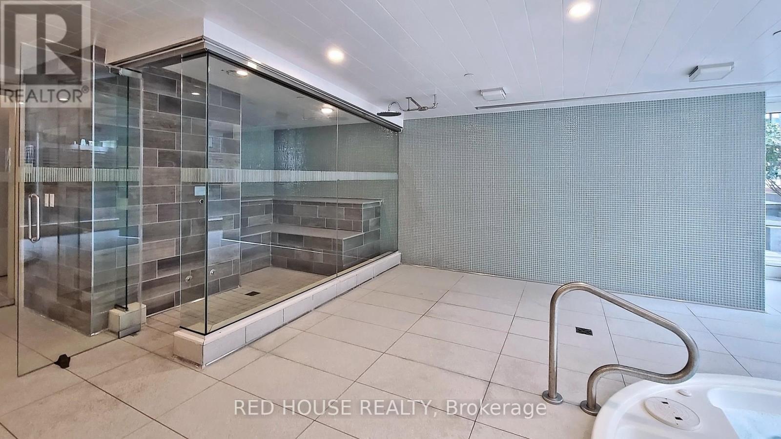 2010 - 21 Widmer Street, Toronto, Ontario  M5V 0B8 - Photo 17 - C12507734